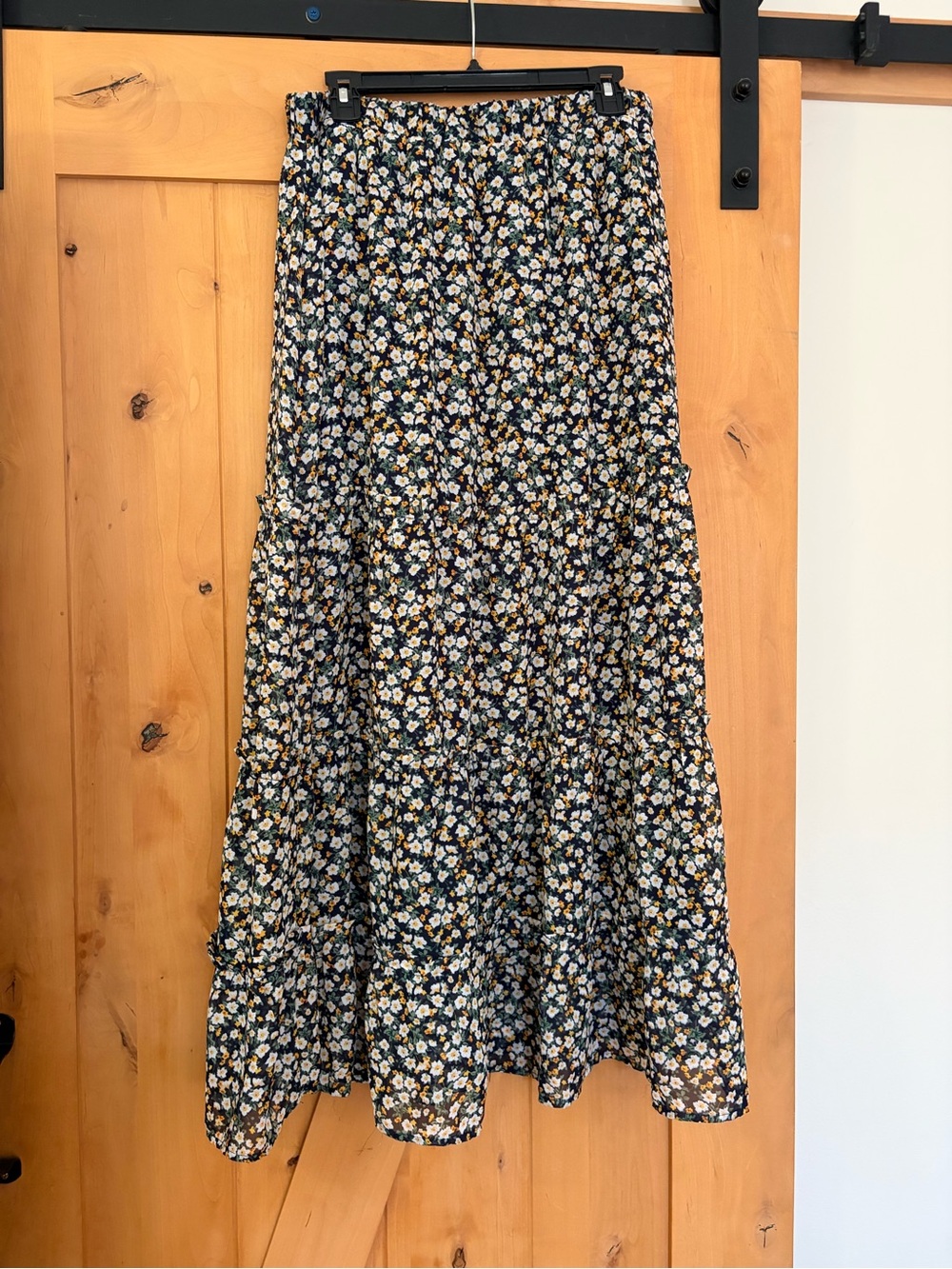 Carly Jean Los Angeles Navy Floral Tiered Maxi Skirt